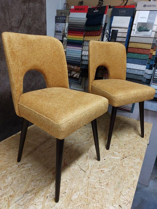 Krzesła muszelki - PRL (po renowacji )