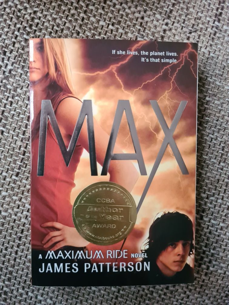 Maximum Ride / Max/ James Patterson
