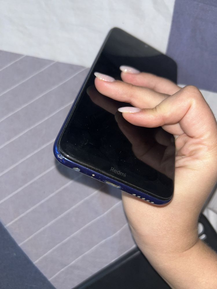 Смартфон Xiaomi redmi note 8t 4+2/128
