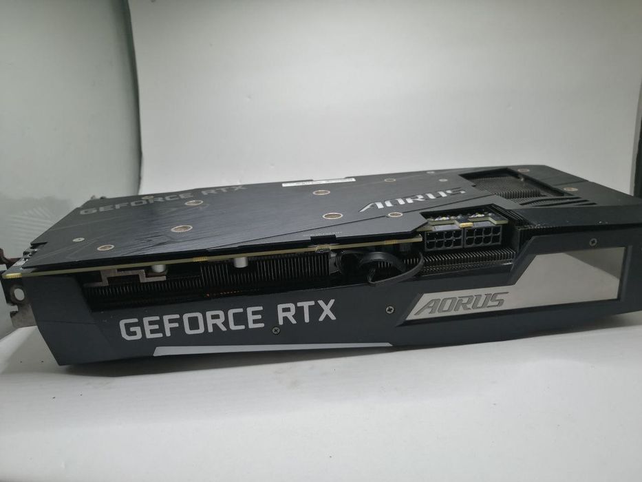 RTX 3070 Gigabyte Aorus 8gb