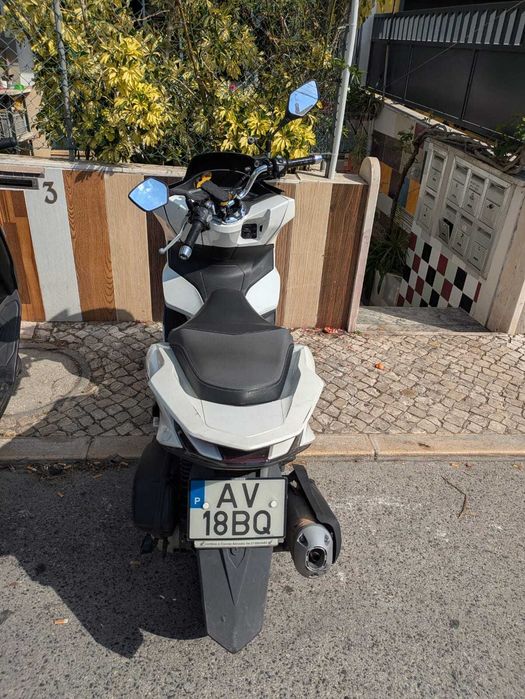 PCX 2022 55milKM troco em iPhone 17 pro max