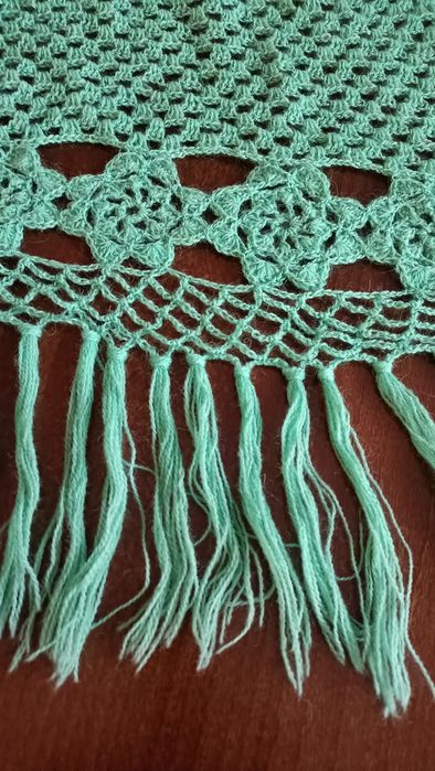 Chusta wełniana ręcznie robiona