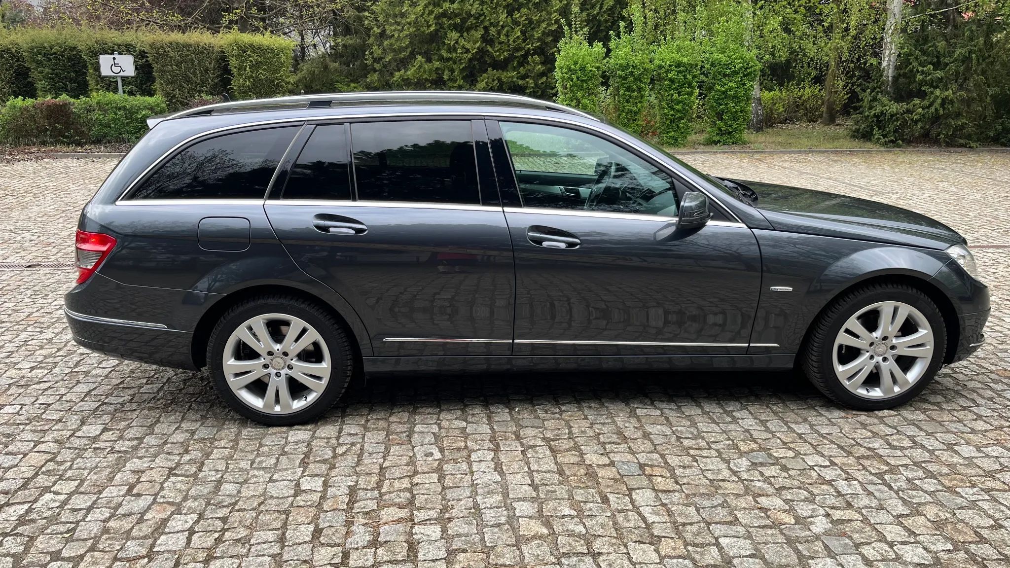 Mercedes-Benz Klasa C C 250 CGI 204KM - Avantgarde