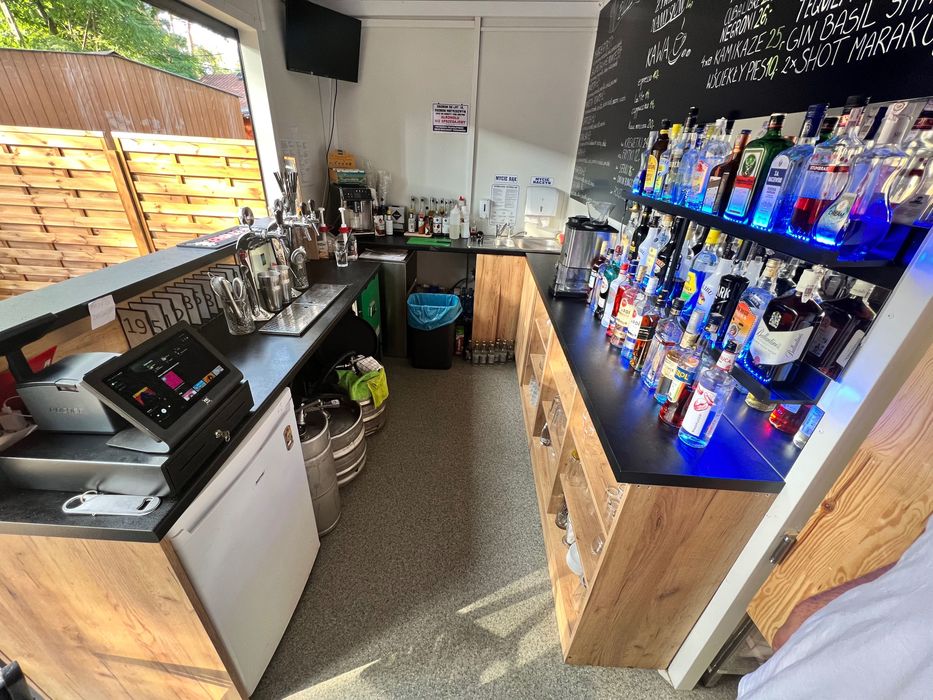 Pawilon gastronomiczny z wyposażeniem, 35m