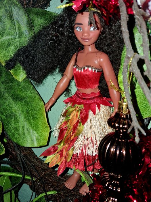 Ваяна - дуже чудова лялька .