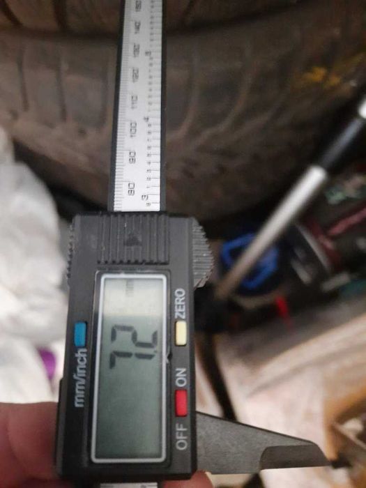 Шини 255/55 R18 (зима) Dunlop Grand Trek