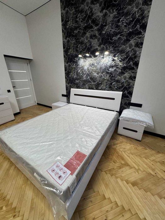 Оренда 1-кімнатної квартири Площа Ринок ЦЕНТР МІСТА ПЕРША ЗДАЧА