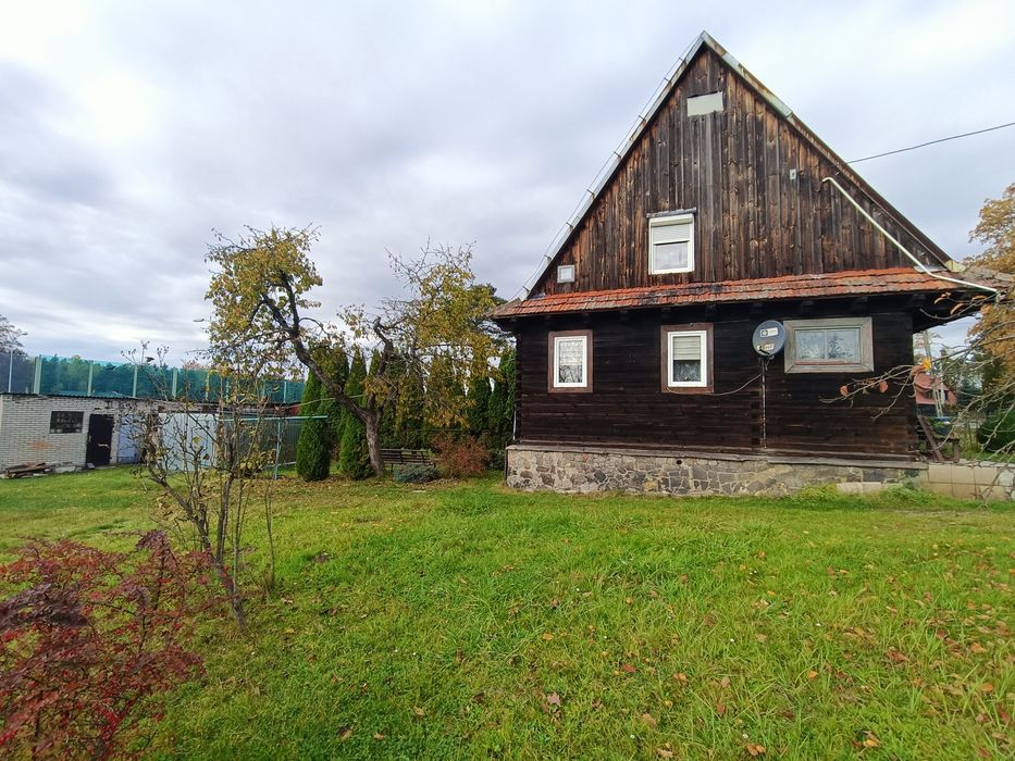 Mieszkanie w domu wielorodzinnym z działką 400m2