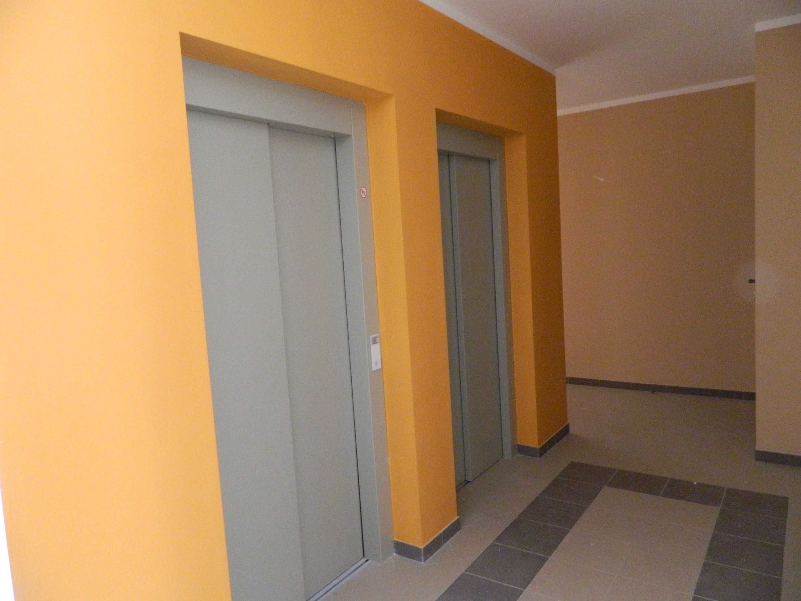 Centrum kawalerka z wydzieloną sypialnią, nowy budynek; Mickiewicza48