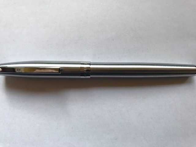 Pióro wieczne Sheaffer Sagaris Srebrny Metallic CT