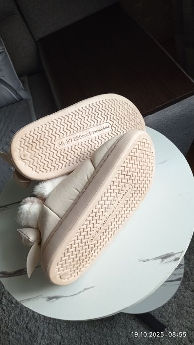 Уггі, зимові чоботи, уги