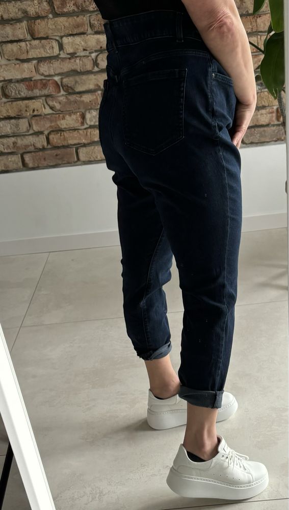 Jeansy modne wywijane z wysokim stanem rozm.46 pas49-59x2 stan 40cm
