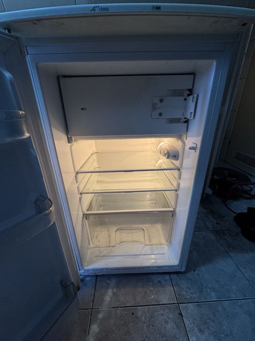 Lodówka Mastercook – używana, sprawna wysokosc 86 cm