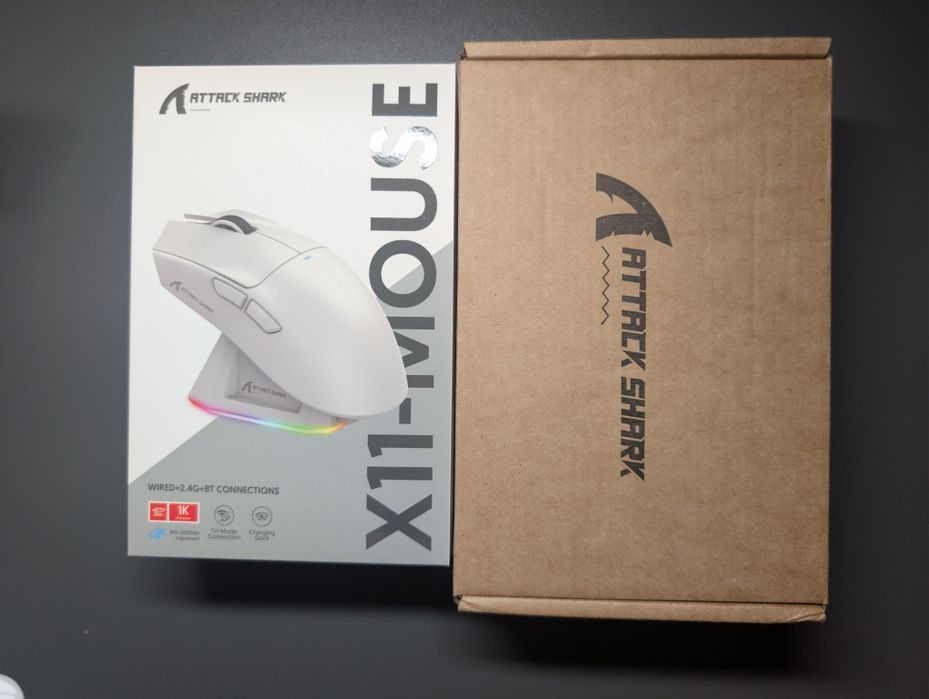 Ігрова миш Attack Shark X11 (+ магнітна док - станція)