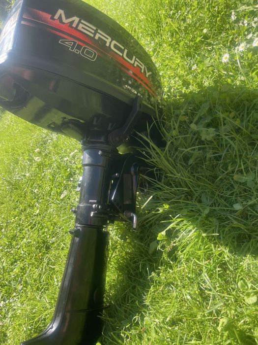 Двигун для човна, мотор лодочний Mercury 4