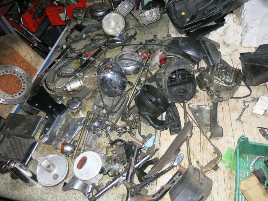 Wyprzedaż częśći!!!Rozrusznik Daelim Daystar VL 125