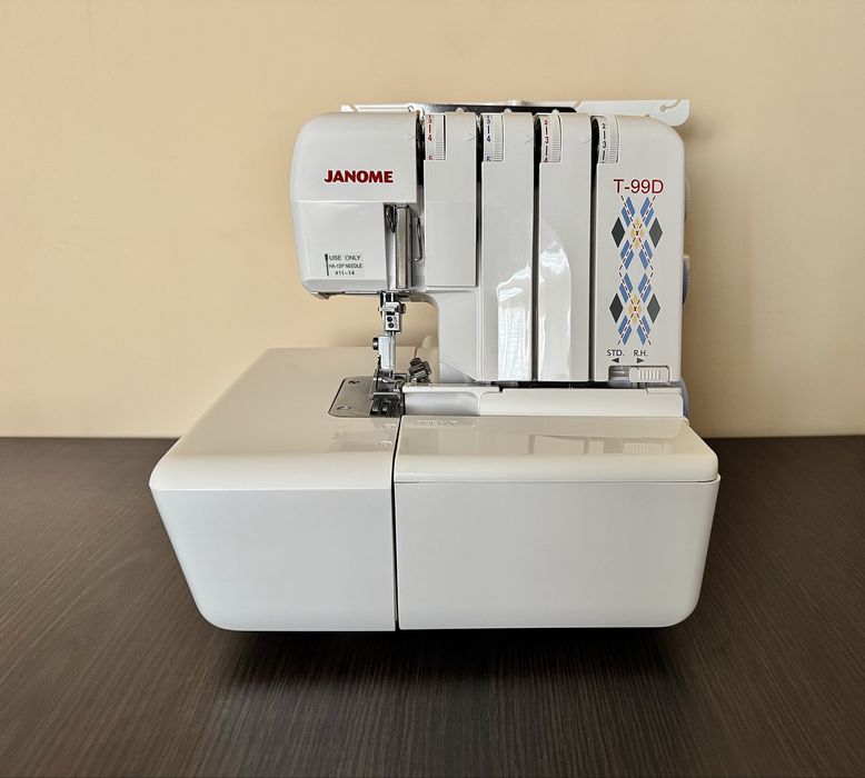Оверлок Janome T-99D
