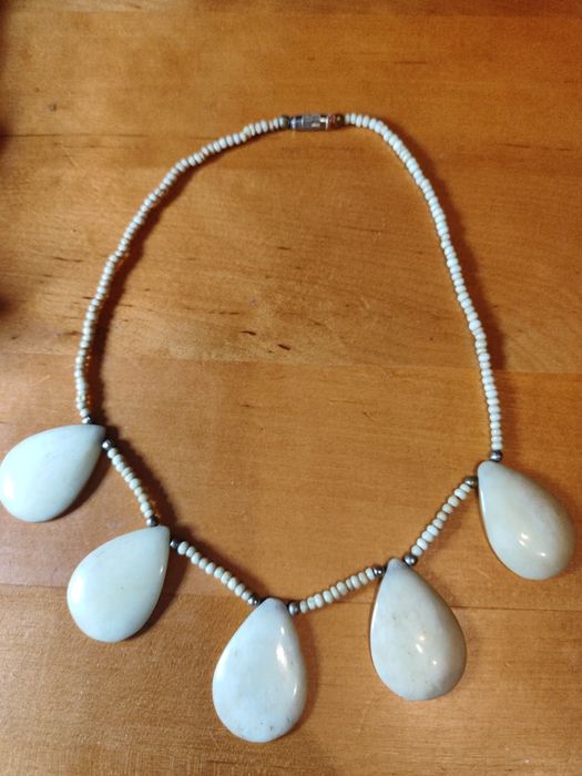 Намисто з кістки вінтажне