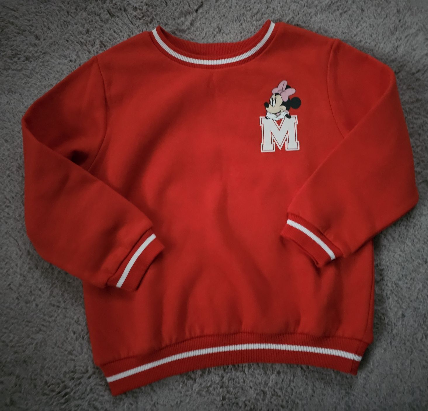 H&M czerwona bluza z Myszką Minnie 110 116 ubrana 1 raz