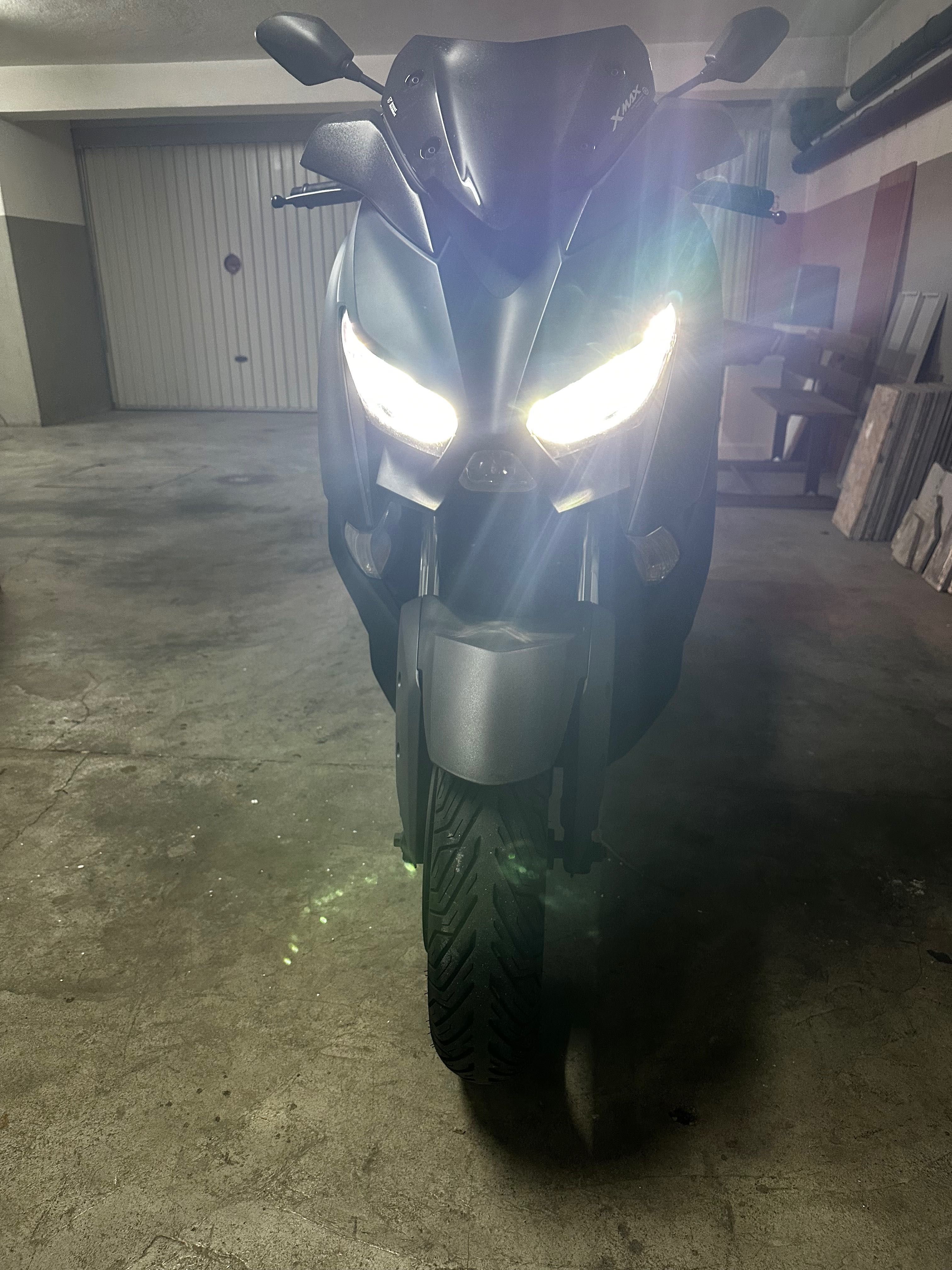 Vendo yamaha Xmax125
