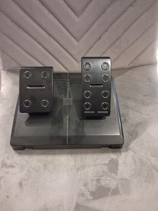 Zestaw Kierownica Logitech G Saitek Farm Sim Controler.