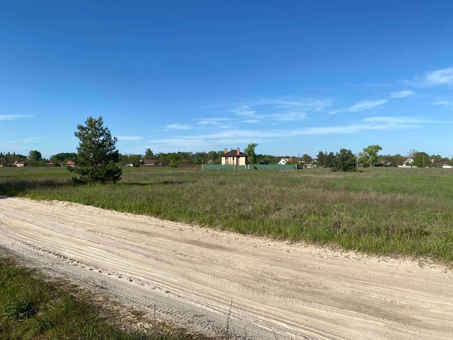 Земельна ділянка в селі Крехаїв