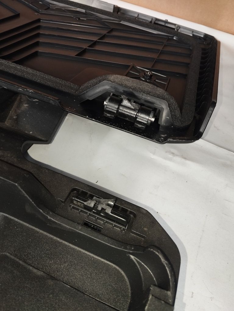 Бардачок Kia Niro EV 2023
