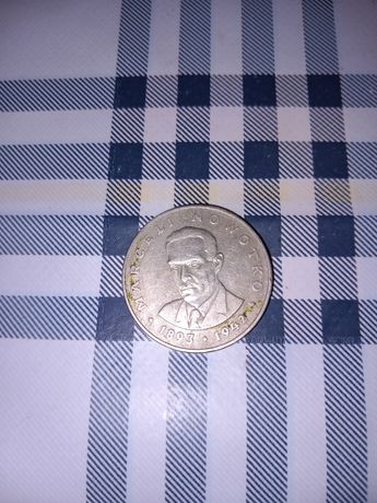 Moneta z 1975 roku