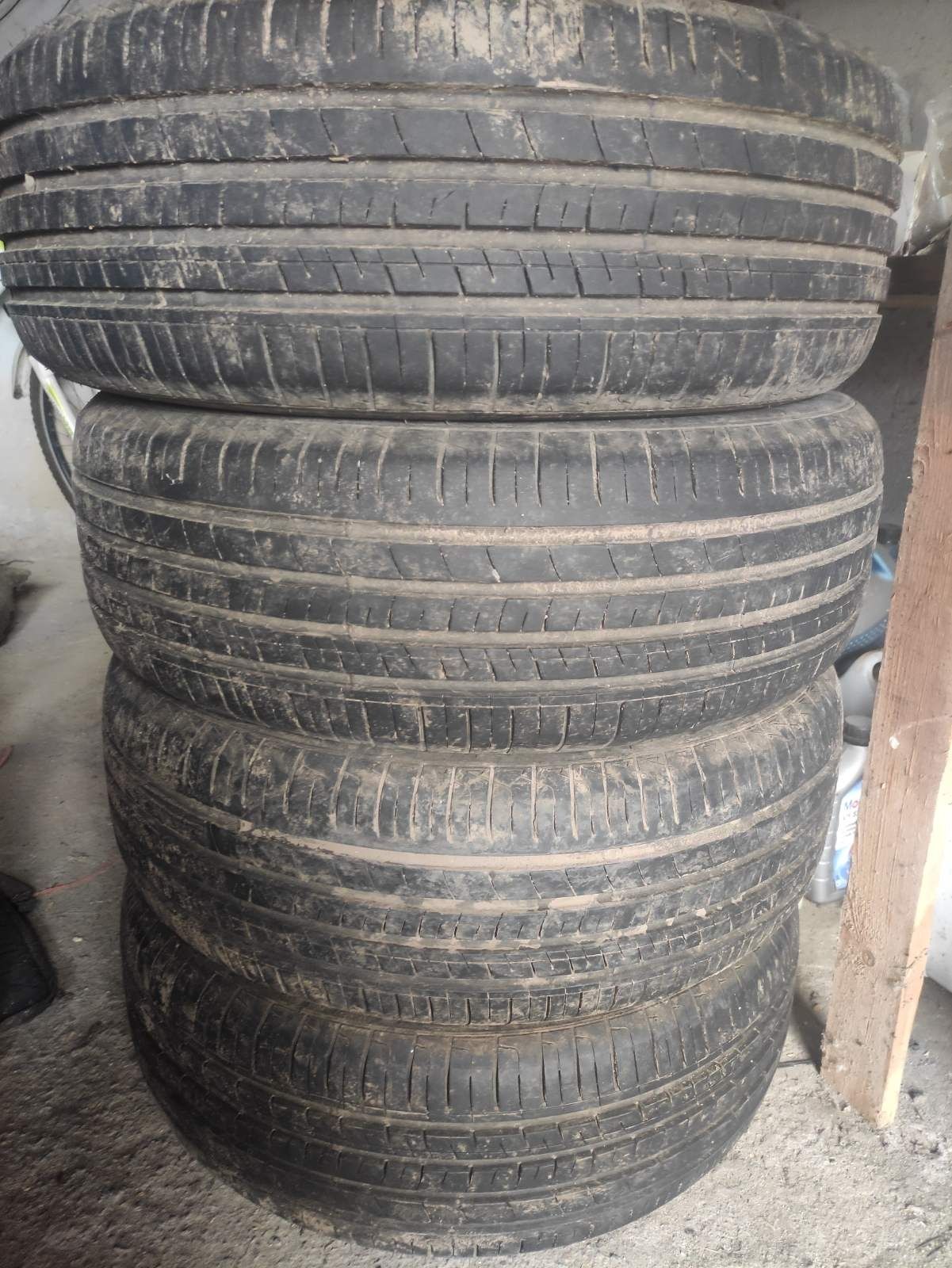 Продам лето 225/60 r16 90% Aplus