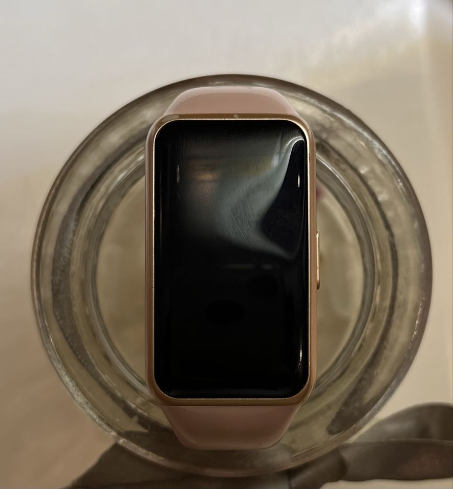 Smartband Huawei Band 6 - używany, stan bardzo dobry