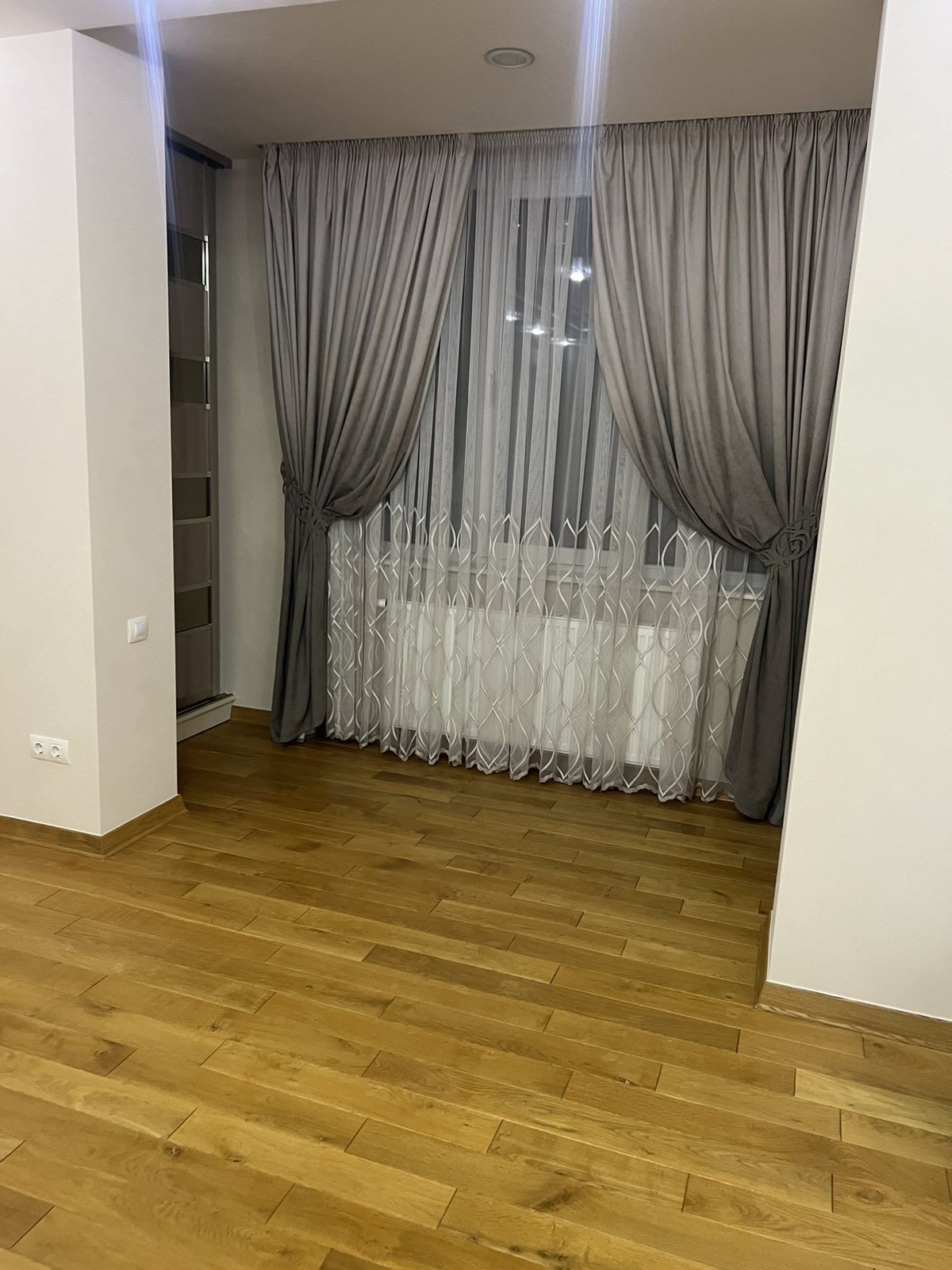 Продам 3 км з гарним ремонтом 105 м2