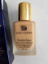 Estee Lauder Double Wear Stay-In-Place Fundation podkład 
Double Wear