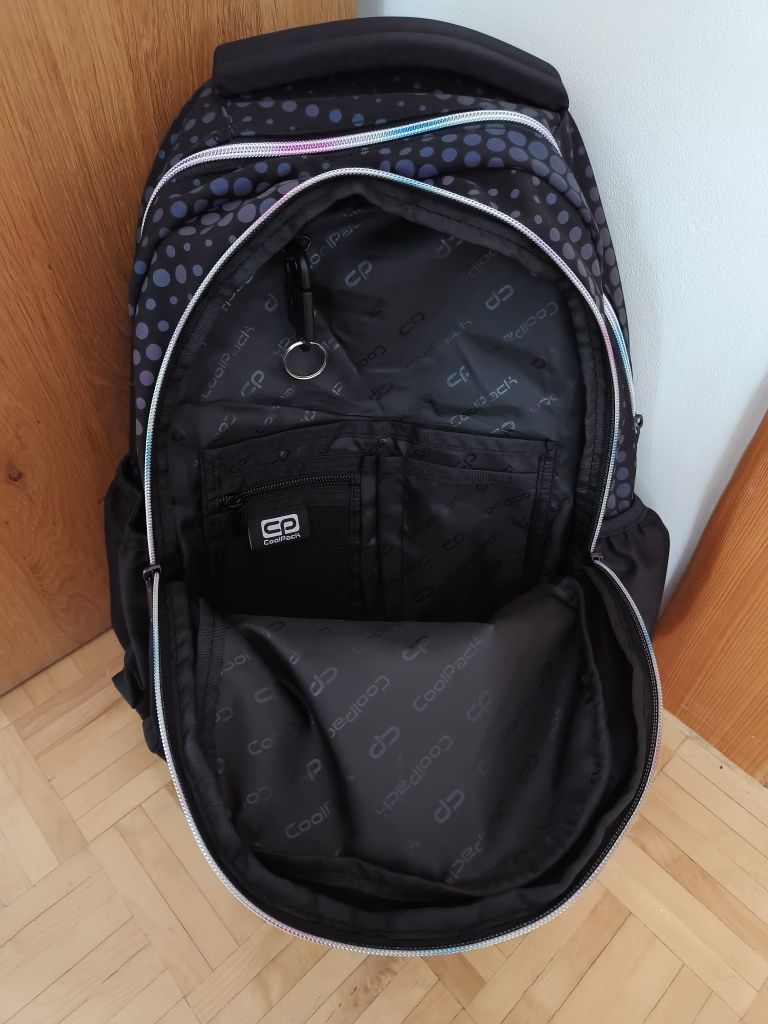 Plecak szkolny CoolPack 23l 4 komorowy