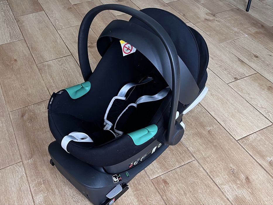 Cadeira auto Cybex Aton B2 I-Size + base isofix One (2un.)