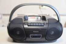 Panasonic  RX - D 29  FM , CD , cassetta