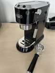 delonghi dedica ekspres do kawy kolba EC680.BK