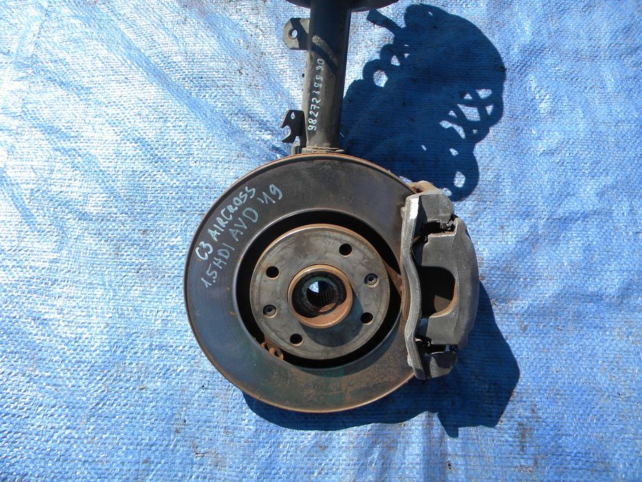 CITROEN C3 AIRCROSS 1.5 HDI  Mcpherson Zwrotnica Zacisk Prawy Przód