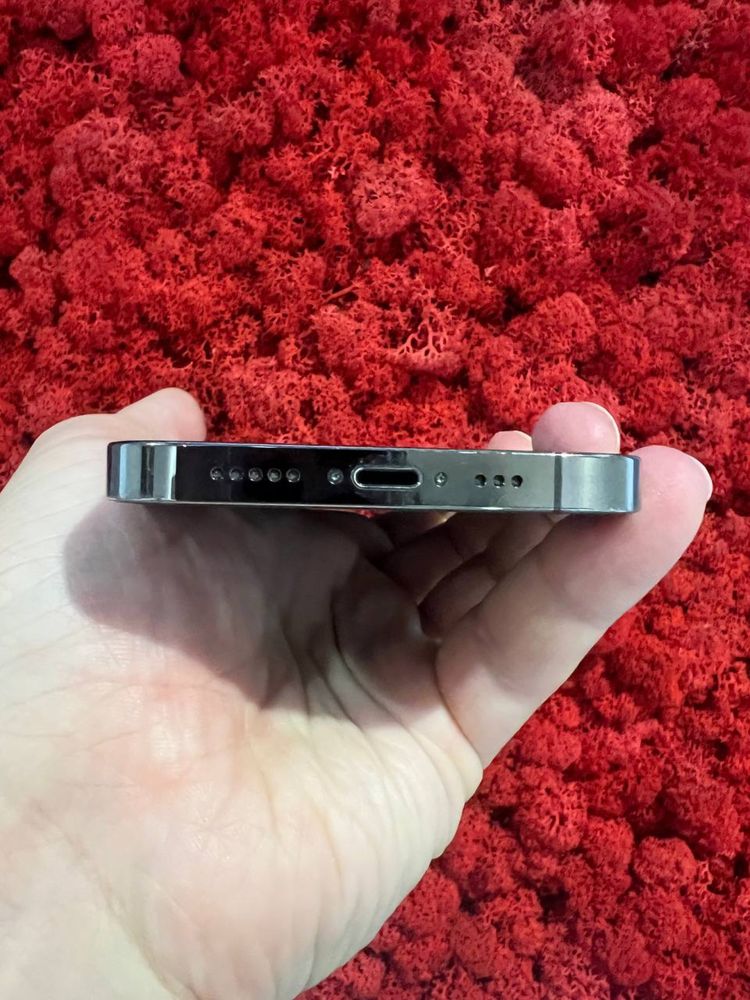 Класний iphone 13 pro 256gb graphite  магазин АйЛавФон