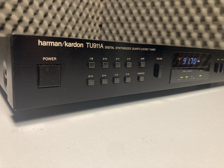 Tuner Harman Kardon TU911A