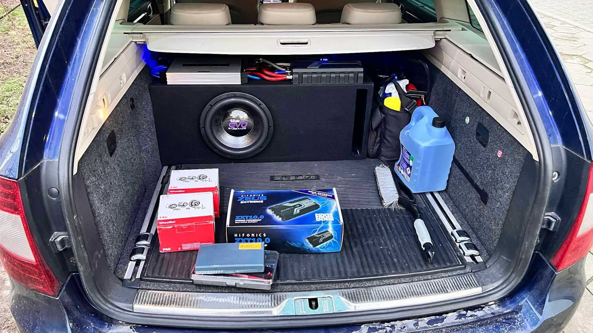 Subwoofer 1300WRMS zestaw przewody wzmacniacz kondensator