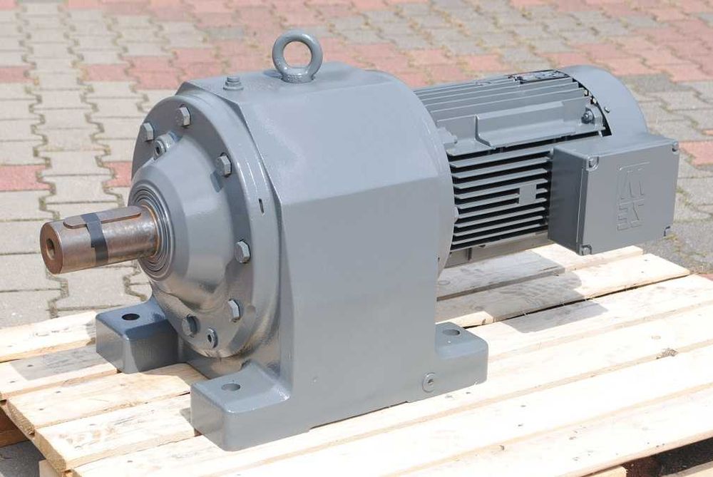 Motoreduktor 11kw.42obr./min. firmy SEW