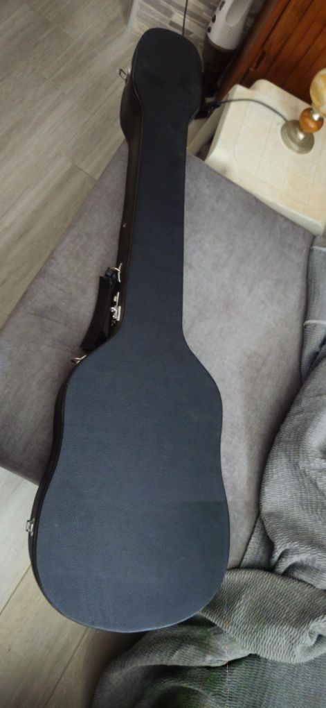 Hofner Beatle Bass + case