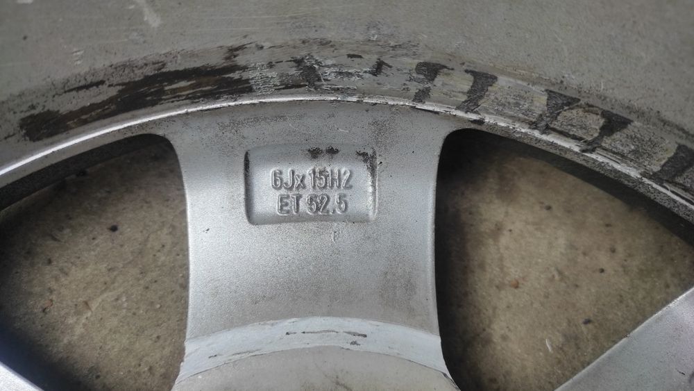 комплект оригинальних легкосплавних дисків FORD