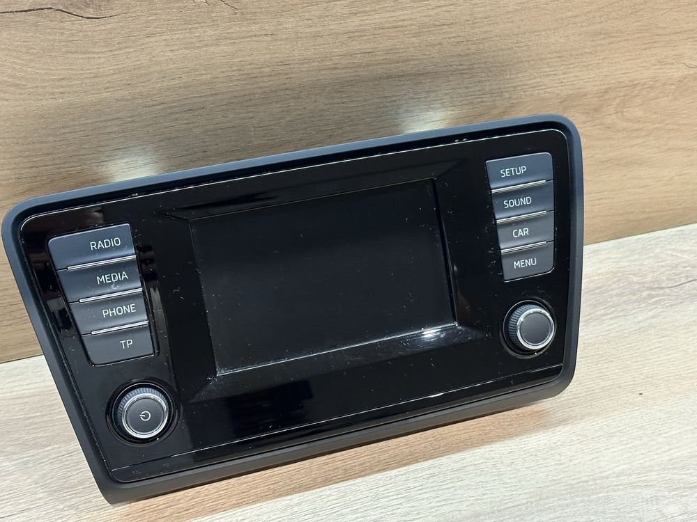 Radio Skoda jednostka Mib1 Panasonic + ekran+ port USB