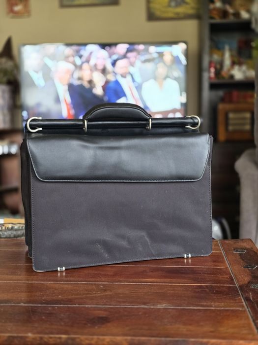 Torba biznesowa,  zamykana na kluczyk,  skóra i materiał