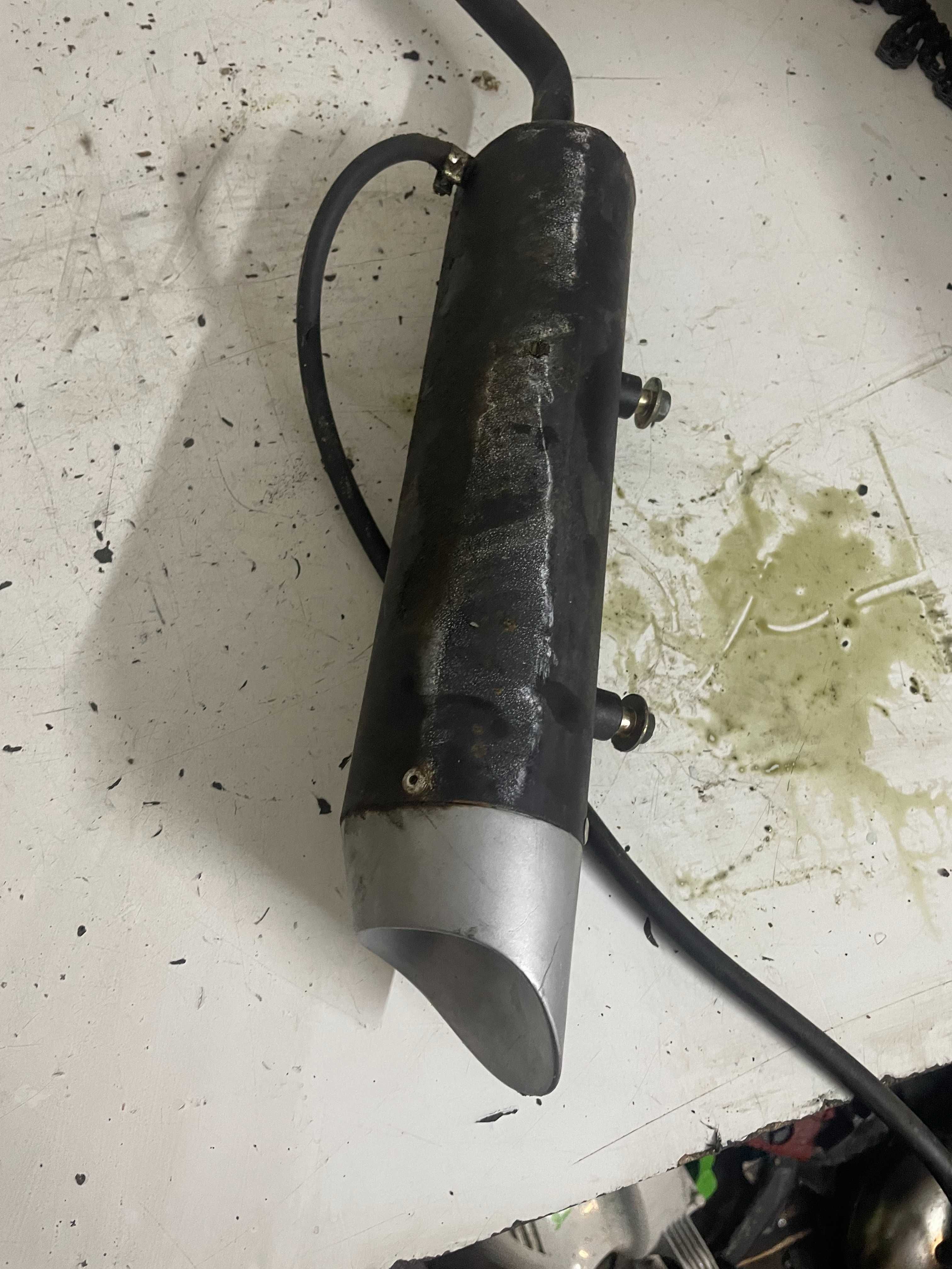 Generic trigger sm 50 wydech tłumik rura