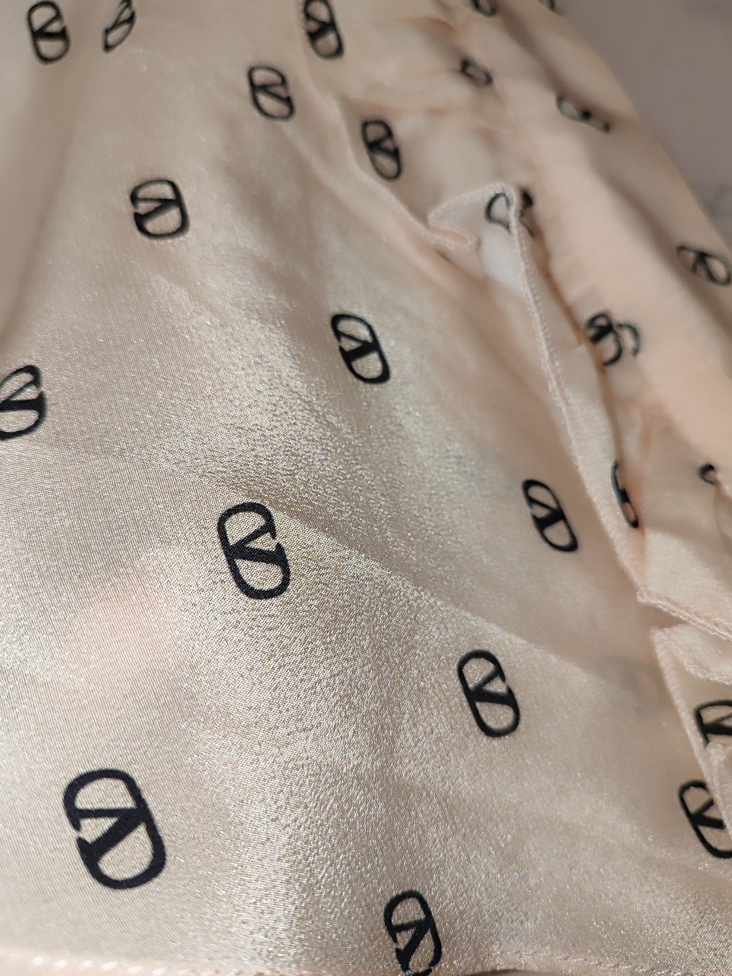 Платье Valentino,S, шёлк