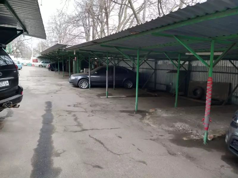 Сдам место на крытой стоянке