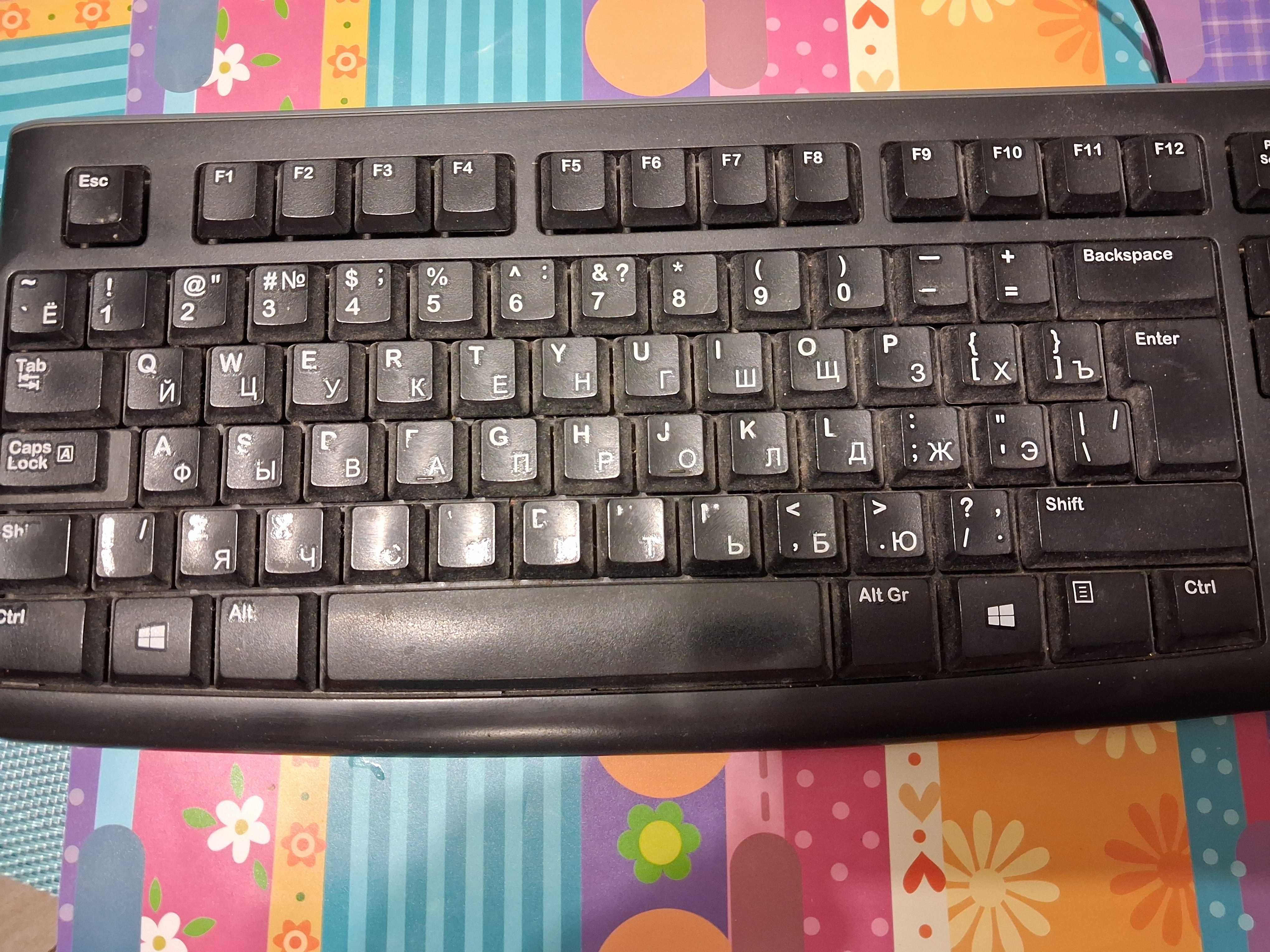 Клавіатура Logitech Keyboard K120 USB,+ Нова сумка - для ноутбука.