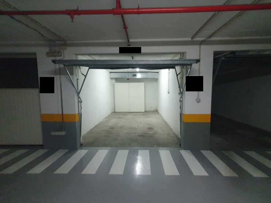 Garagem/Box com Carregamento p Carro